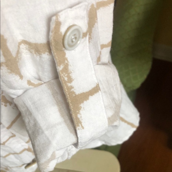 Designer John Mark Button-Up Tunic Blouse. XS - Picture 3 of 4